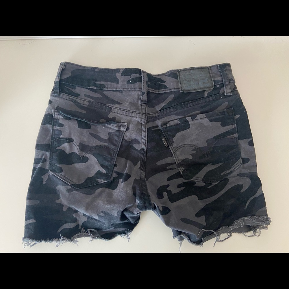 Levi Shorts